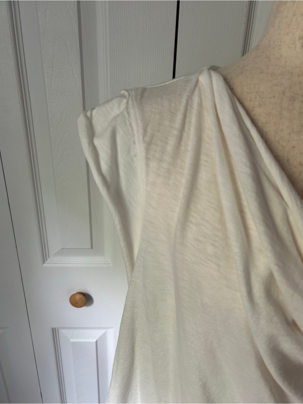 We The Free White Draped Cowl Neck Sleeveless Top - Picture 2 of 4